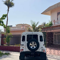 Landrover Defender 90 only 38,000 kms