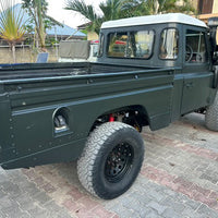 Landrover Defender 110 truck