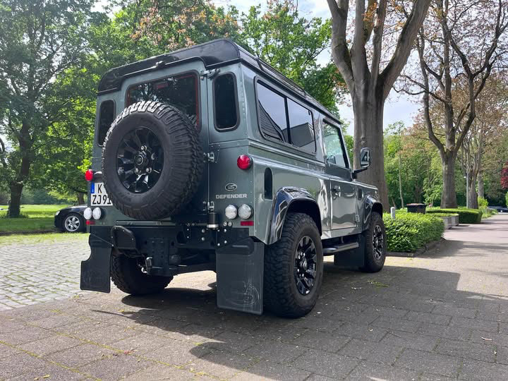 New Defender 90 170 BHP 2015