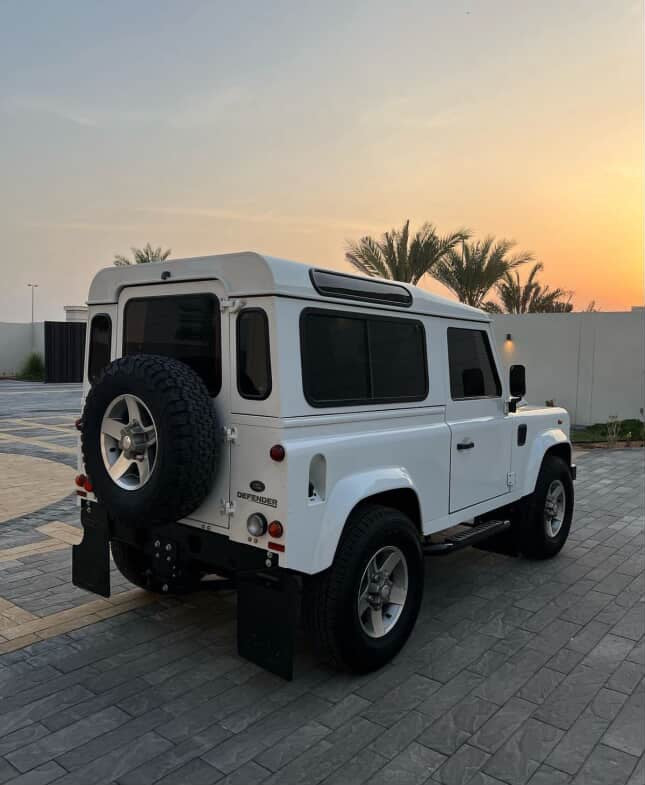 Landrover Defender 90 only 38,000 kms