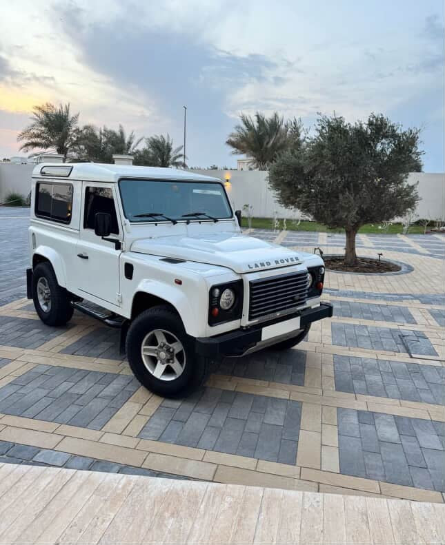 Landrover Defender 90 only 38,000 kms
