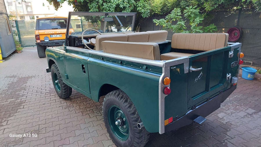 Landrover Series 3. 1973 Green