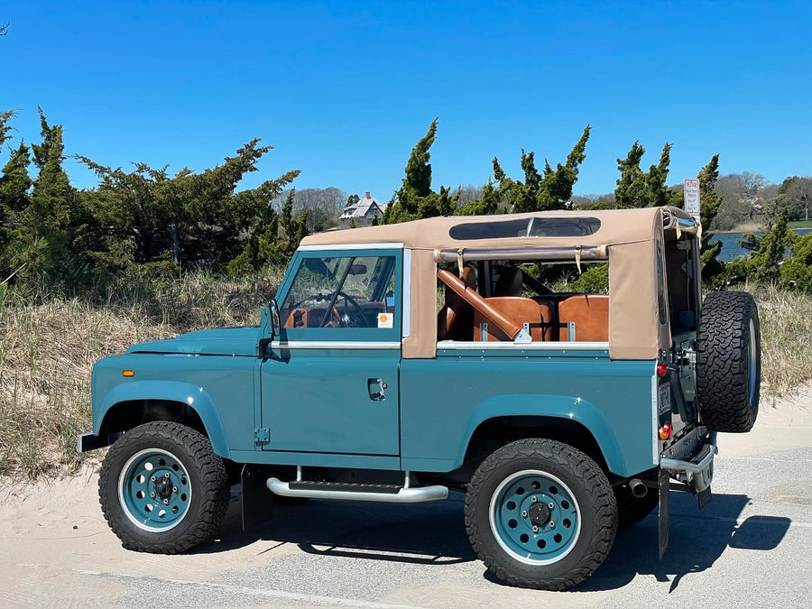 Landrover Defender 90 Heritage – Fully Restored 1996