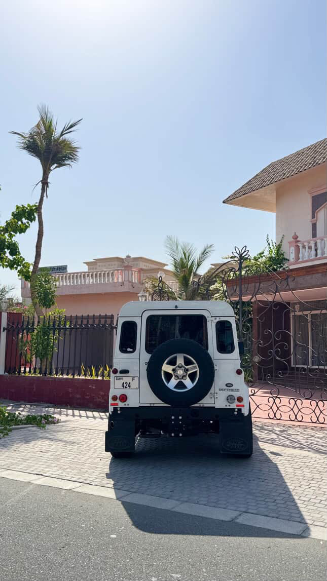 Landrover Defender 90 only 38,000 kms