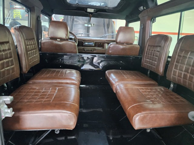 SOLD Landrover Defender V8 fully renovated 1998