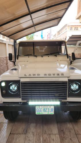 2009 Landrover Defender 110