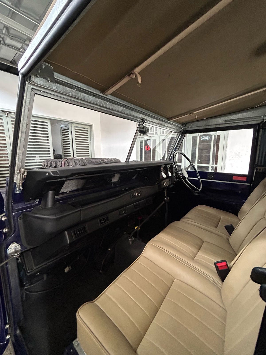 Black series 3 seats x 3 plus 2 bench seats 88 including brackets inc shipping