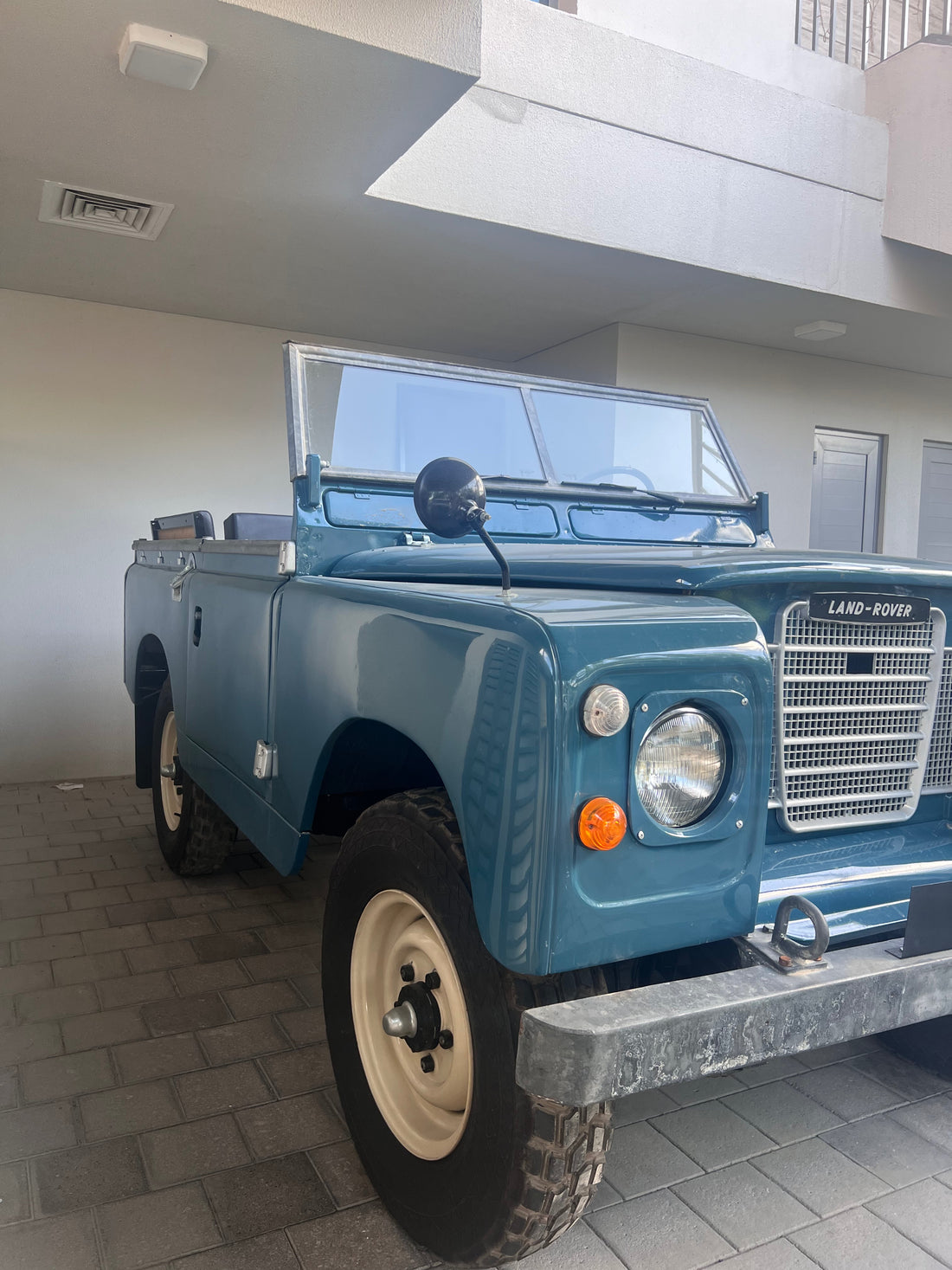 Landrover Series 3 fully restored