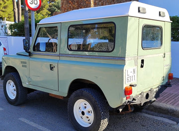 Land Rover Santana 88