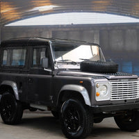 Landrover Defender 90 V8 automatic. 1985