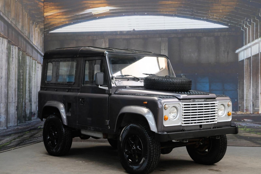 Landrover Defender 90 V8 automatic. 1985