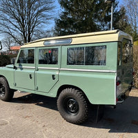 Landrover Series 109 fully restored