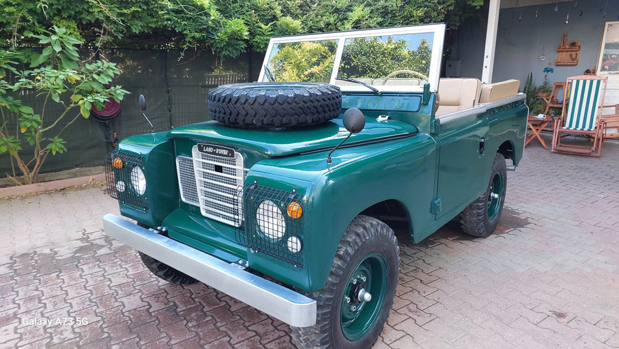 Landrover Series 3. 1973 Green