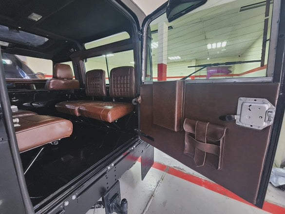 SOLD Landrover Defender V8 fully renovated 1998