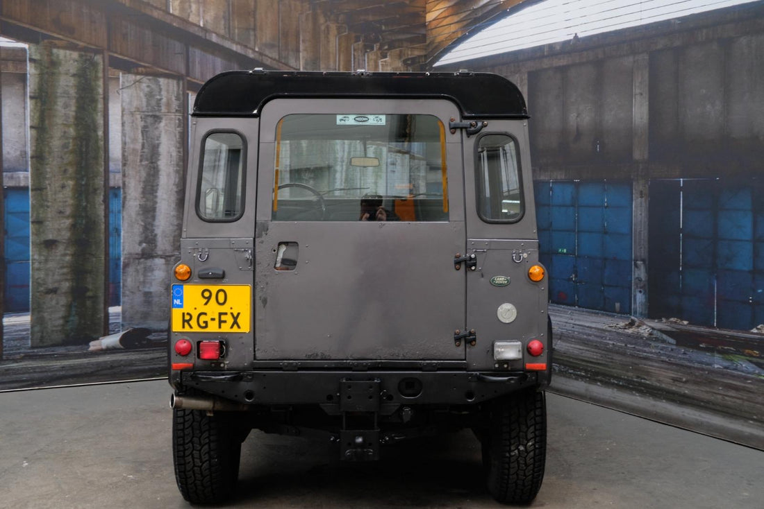 Landrover Defender 90 V8 automatic. 1985