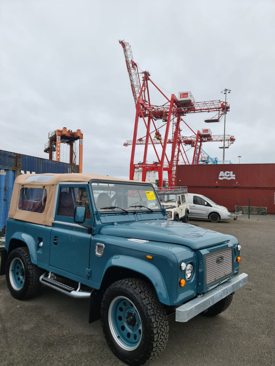 Landrover Defender 90 Heritage – Fully Restored 1996