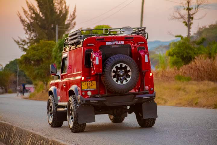 Fully Restored Land Rover Defender 90