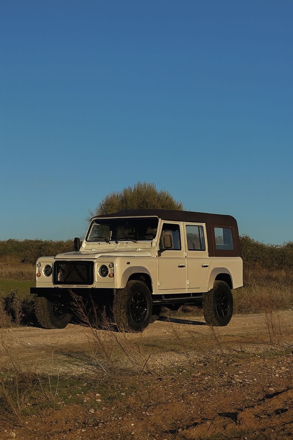 Bespoke Defender Reservation inc fees