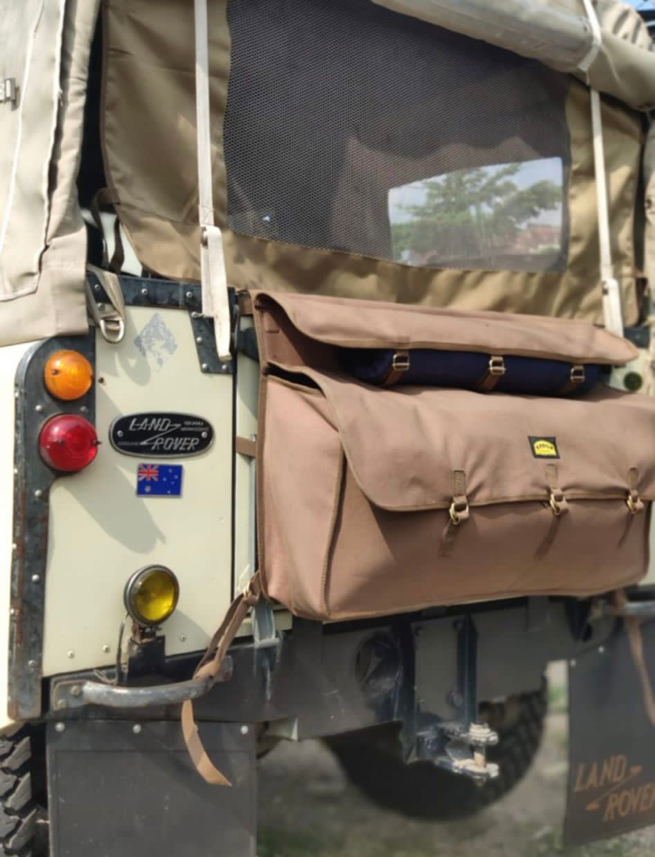 Bespoke Series Canvas Tailgate Bag