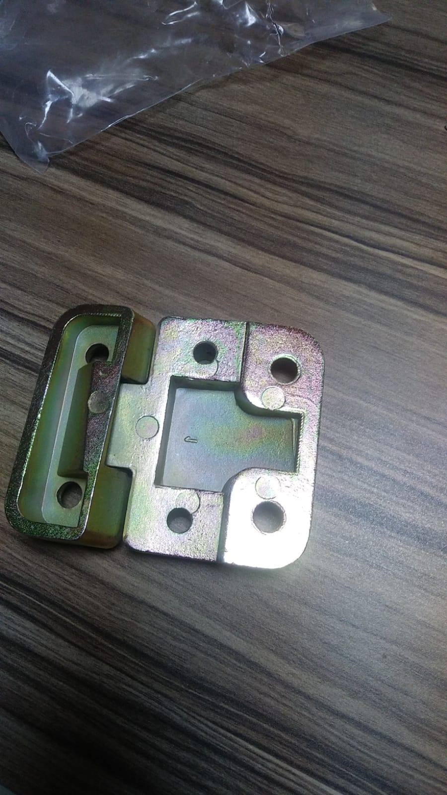 Series hinges