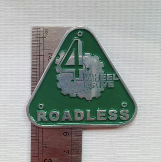 Classic Landrover Series Metal Badge  "Landrover roadless"