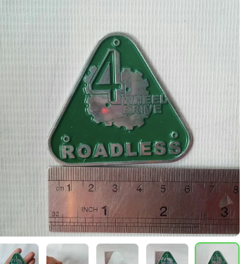 Classic Landrover Series Metal Badge  "Landrover roadless"