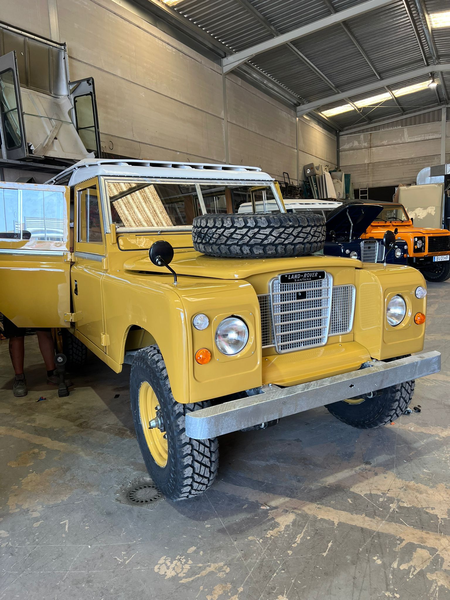 Bahama Gold — palette and works 2