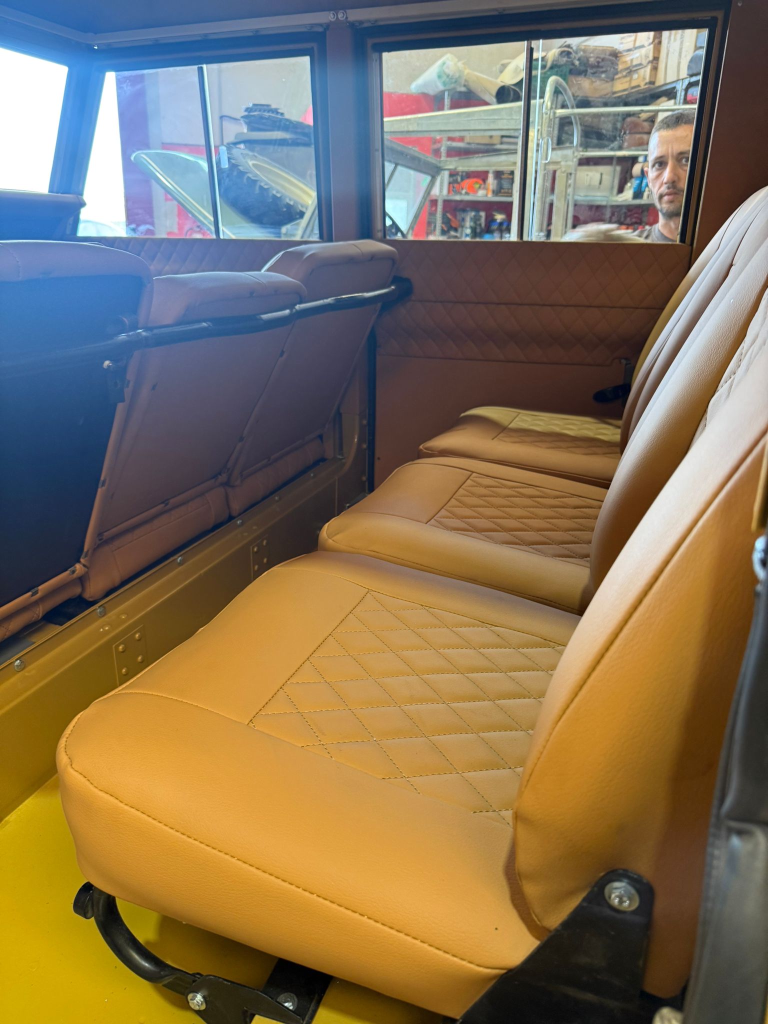 Bahama Gold — palette and works 9