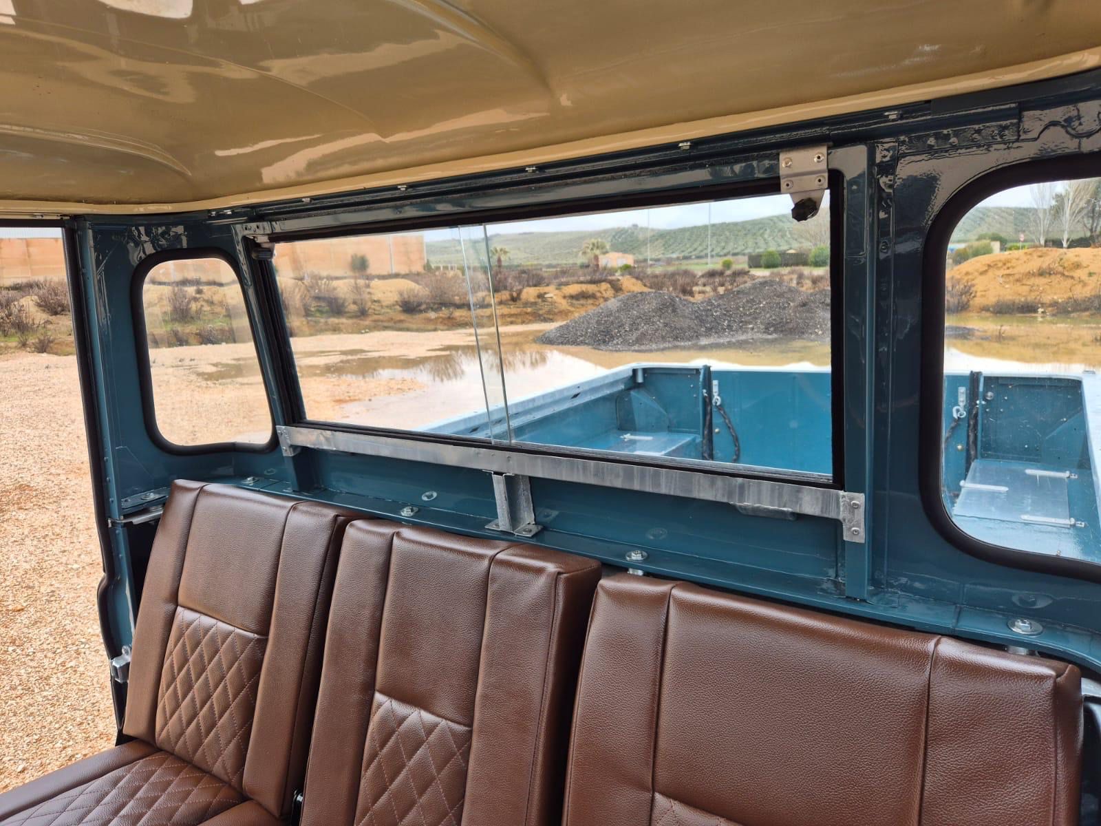 Blue — palette and works 10