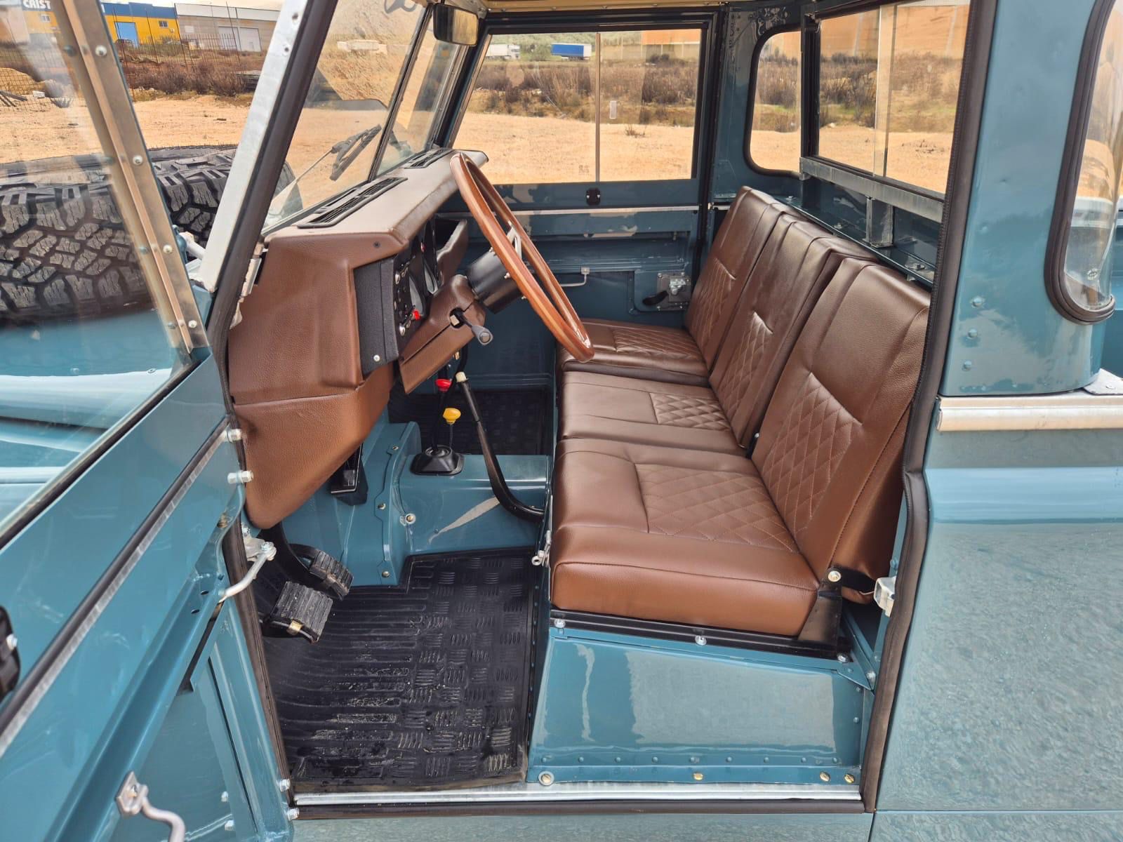 Blue — palette and works 15