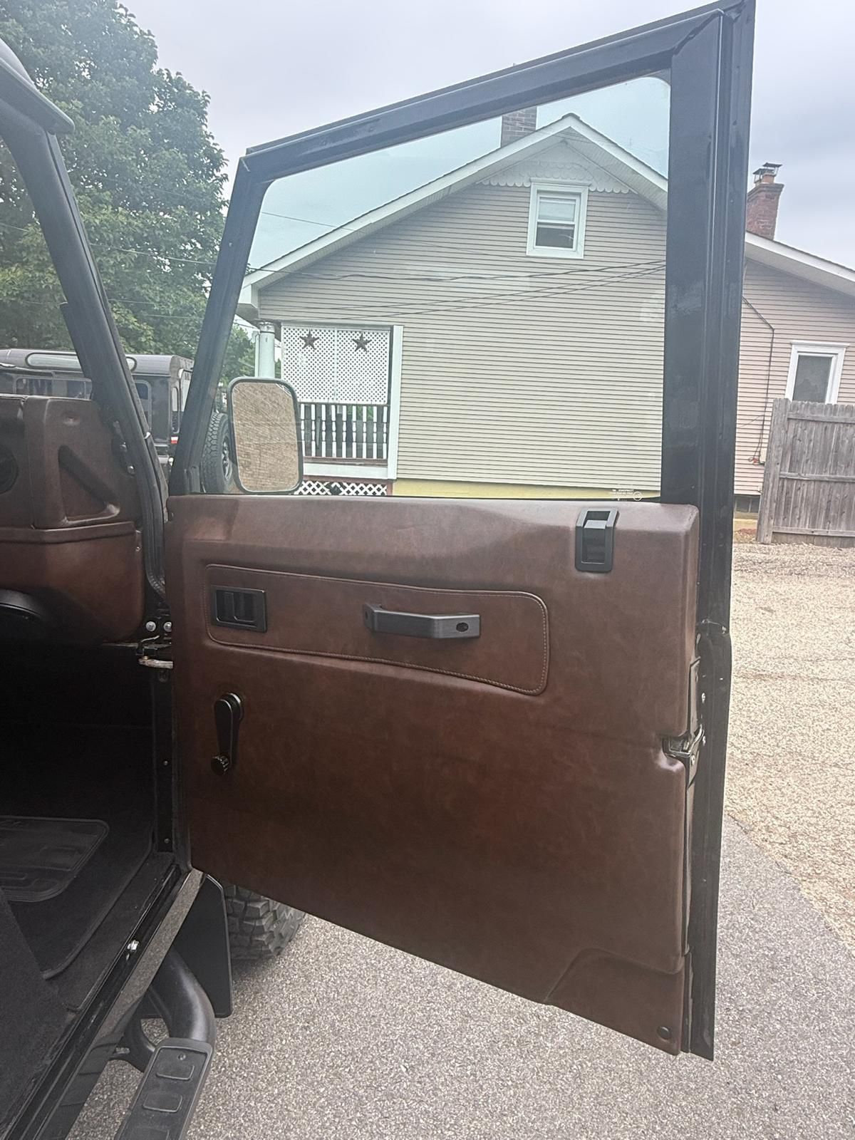 Gotham — palette and works 13