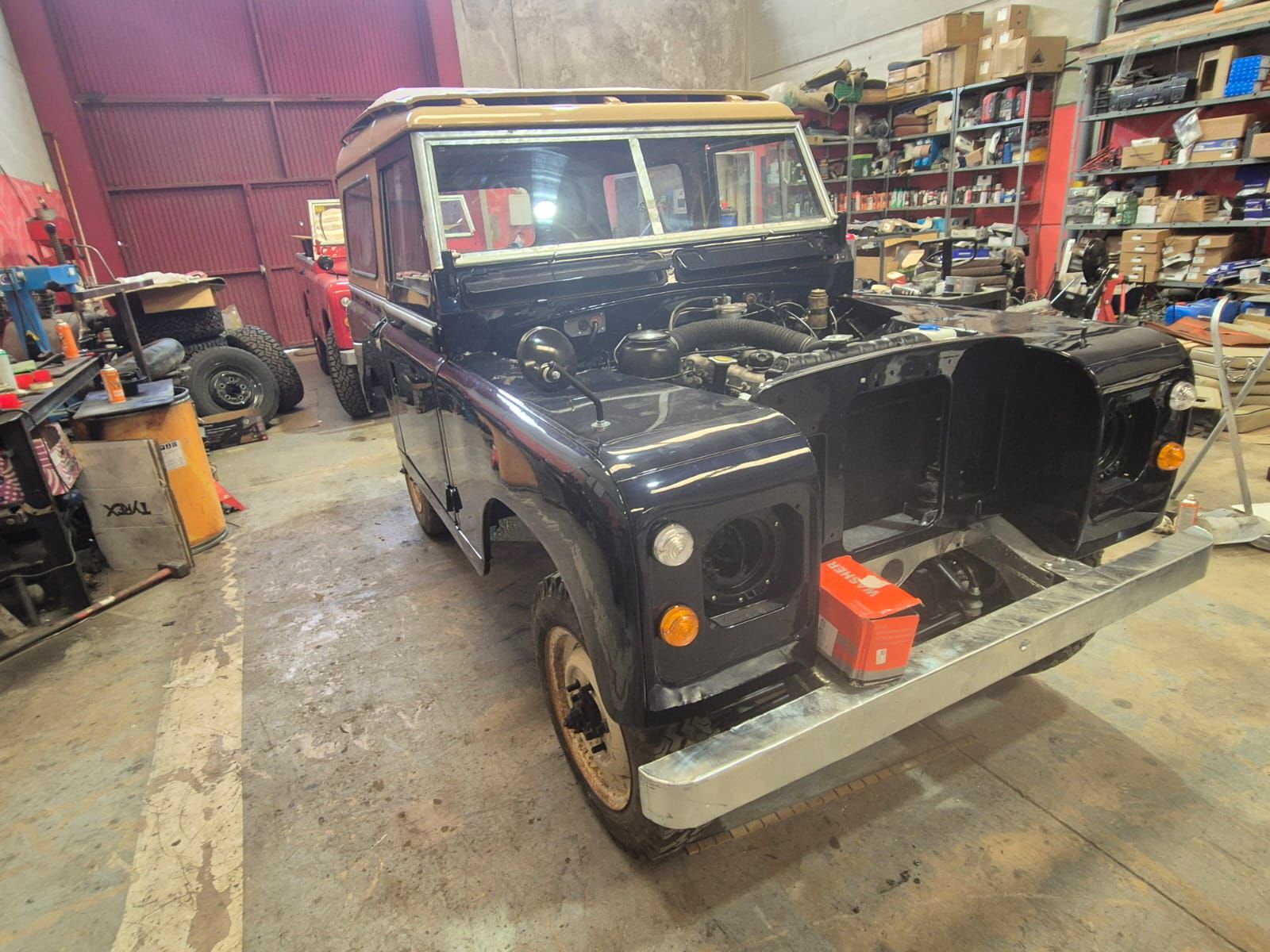 Navy Blue — palette and works 3